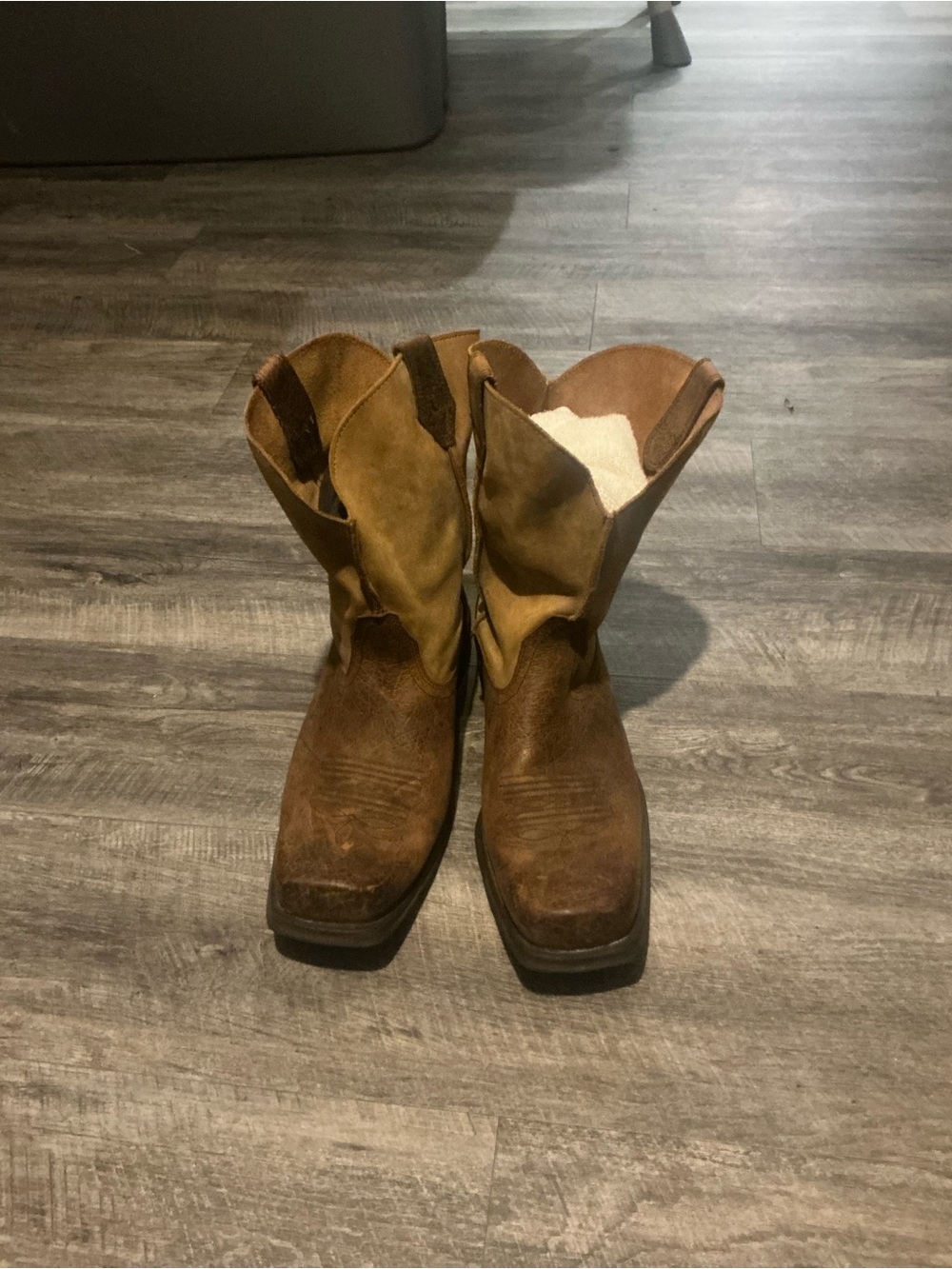 Ariat Two-Tone Brown Tan Cowboy Work Boots